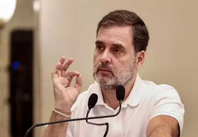 Kharge, Rahul, Priyanka among Cong's 40 star campaigners for Bihar polls